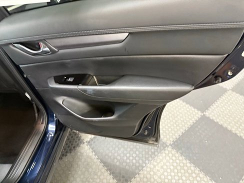 Used 2020 MAZDA CX-5 Touring image 32