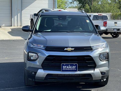Used 2022 Chevrolet TrailBlazer LT w/ Convenience Package image 2