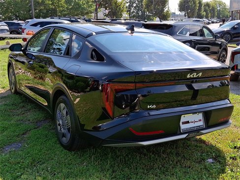 Certified 2025 Kia K4 LX image 4