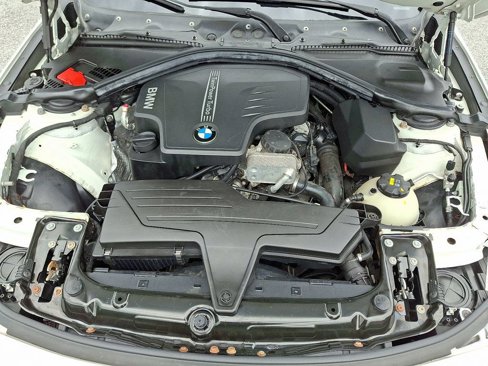 Used 2014 BMW 320i xDrive Sedan image 26