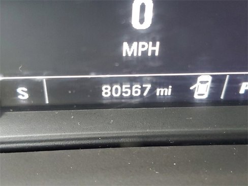 Used 2017 GMC Acadia SLE image 32