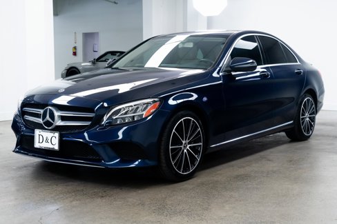Used 2020 Mercedes-Benz C 300 Sedan image 3