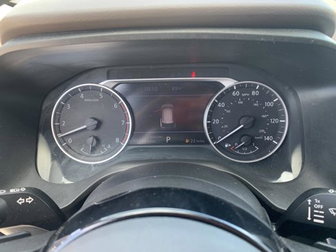 Used 2022 Nissan Rogue SV image 33