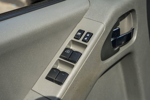 Used 2019 Nissan Frontier SV image 33