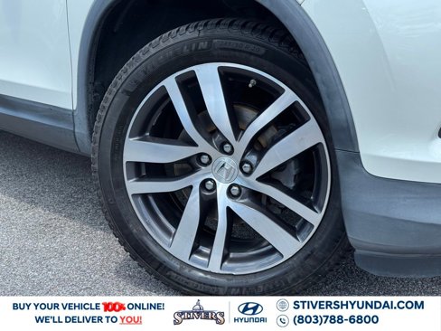 Used 2017 Honda Pilot Touring image 4