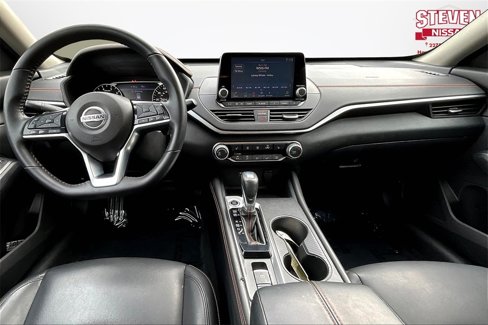 Used 2020 Nissan Altima 2.5 SR w/ Premium Package image 7