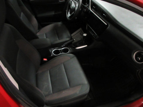 Used 2019 Toyota Corolla LE image 8