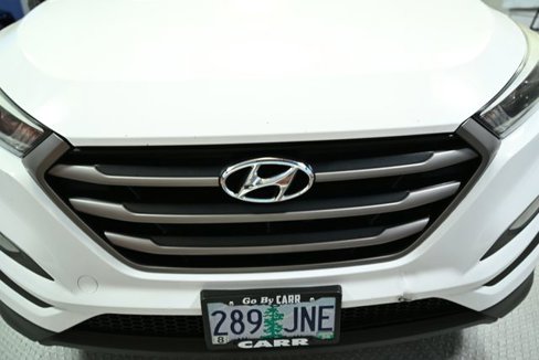 Used 2016 Hyundai Tucson SE w/ Option Group 02 image 17