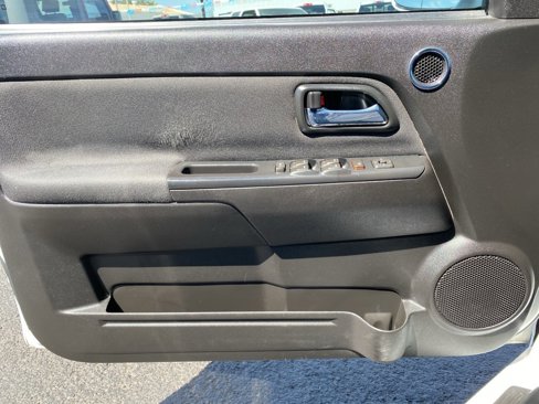 Used 2010 GMC Canyon SLE image 22