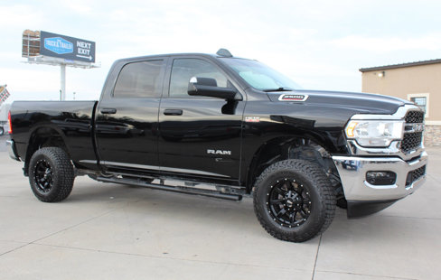 Used 2022 RAM 2500 Tradesman image 14