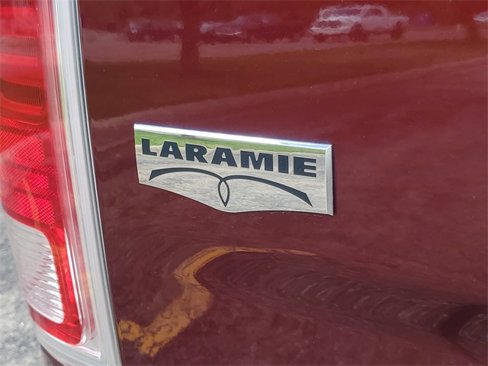 Used 2016 RAM 1500 Laramie w/ Convenience Group image 7