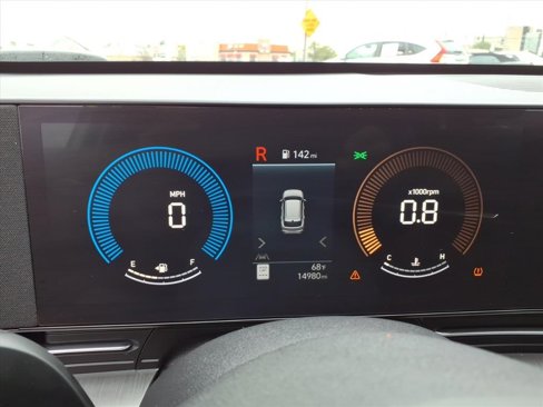 Used 2024 Hyundai Kona SEL image 19