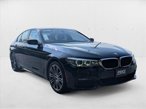 Used 2019 BMW 530i xDrive w/ M Sport Package image 3