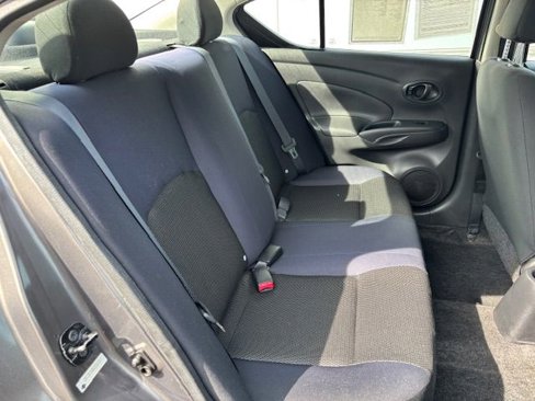 Used 2012 Nissan Versa SV w/ Convenience Pkg image 16