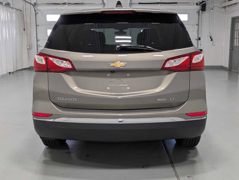 Used 2018 Chevrolet Equinox LT image 8