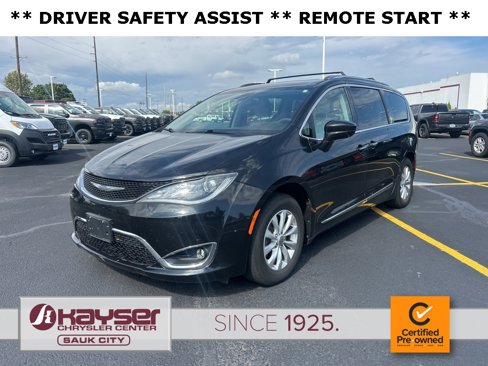 Certified 2018 Chrysler Pacifica Touring-L image 1