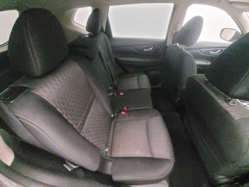 Used 2019 Nissan Rogue SV w/ Premium Package image 19