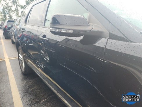 Used 2018 Ford Explorer XLT w/ Equipment Group 202A image 5
