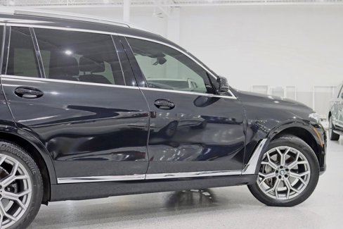 Used 2022 BMW X7 xDrive40i w/ Executive Package image 11