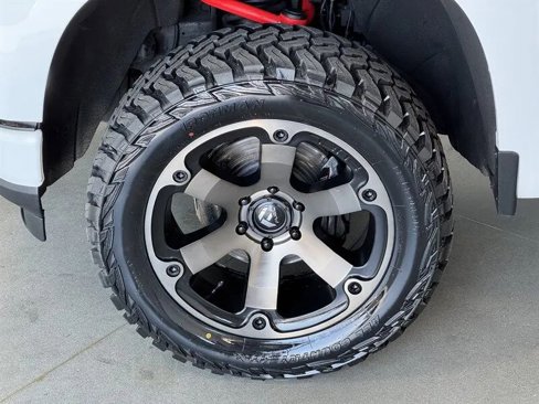 Used 2021 Chevrolet Silverado 1500 RST image 9