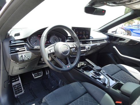 Used 2022 Audi S5 Premium image 11