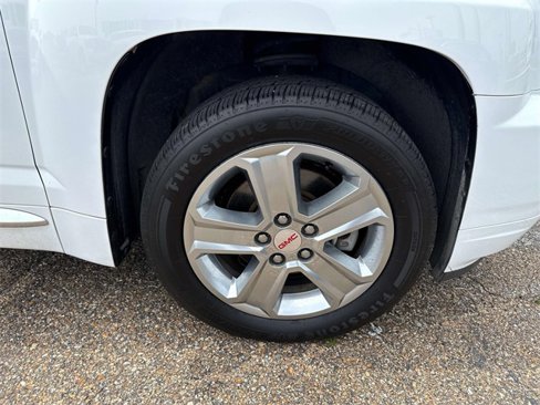 Used 2017 GMC Terrain Denali image 5