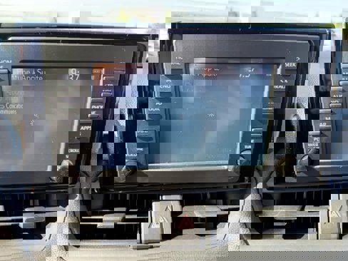 Used 2019 Toyota RAV4 LE image 19
