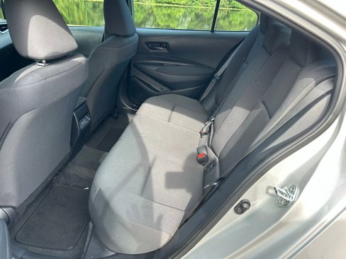 Used 2023 Toyota Corolla LE image 13