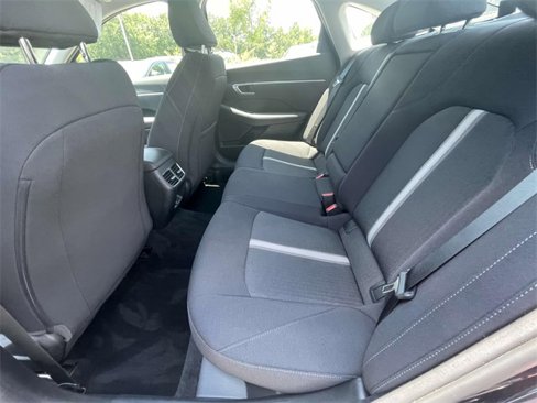 Certified 2023 Hyundai Sonata SEL w/ Convenience Package image 9