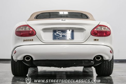 Used 1998 Jaguar XK8 Convertible image 33
