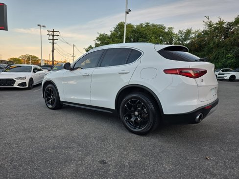 Used 2021 Alfa Romeo Stelvio Sprint w/ Sun & Sound Package image 7