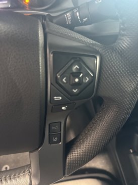 Used 2021 Toyota Tacoma TRD Sport image 39