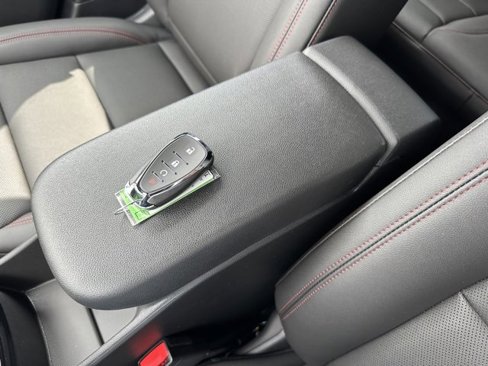 New 2026 Chevrolet Trax RS w/ Sunroof Package image 22