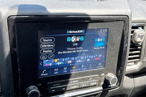 Used 2022 Nissan Frontier SV image 51