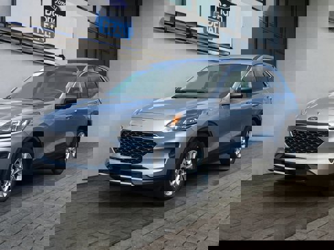 Certified 2022 Ford Escape SE w/ Cold Weather Package image 7