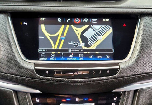 Used 2017 Cadillac XT5 Premium Luxury image 18
