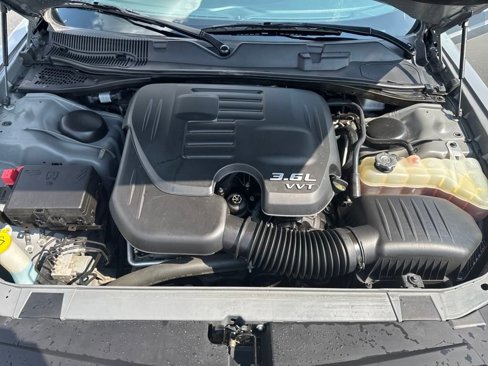 Used 2019 Dodge Challenger SXT w/ Blacktop Package image 21