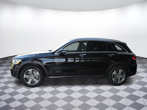 Used 2021 Mercedes-Benz GLC 300 image 2