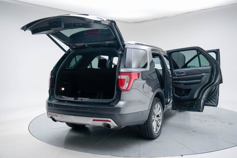 Used 2017 Ford Explorer Limited w/ Equipment Group 301A image 21