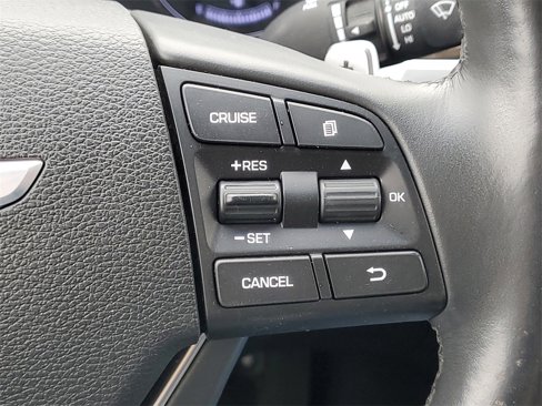 Used 2015 Hyundai Genesis 3.8 image 16
