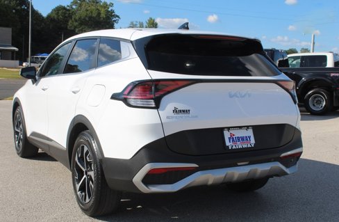 Used 2023 Kia Sportage EX image 7