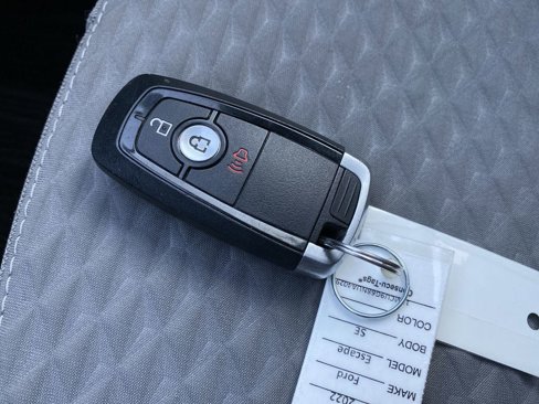 Certified 2022 Ford Escape SE image 33