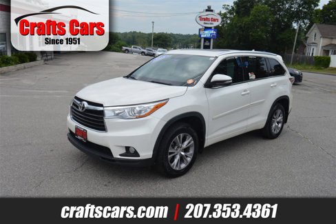 Used 2015 Toyota Highlander XLE image 1