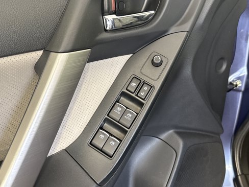 Used 2018 Subaru Forester 2.5i Limited image 14