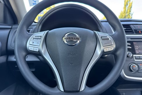 Used 2018 Nissan Altima 2.5 S w/ S Convenience Package image 25