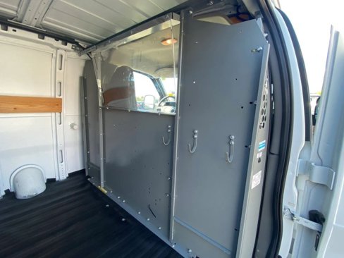 Used 2012 Chevrolet Express 2500 w/ Cold Climate Package image 25