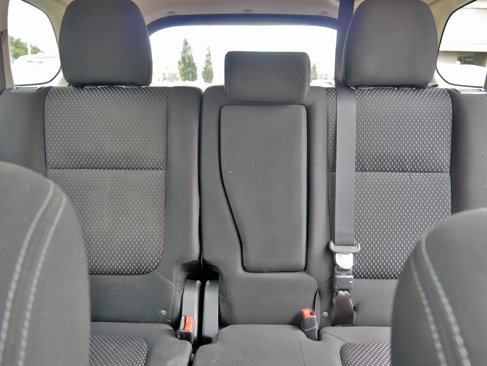Used 2017 Mitsubishi Outlander SE image 28