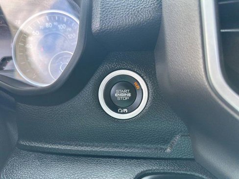 Certified 2022 RAM 1500 Big Horn image 24