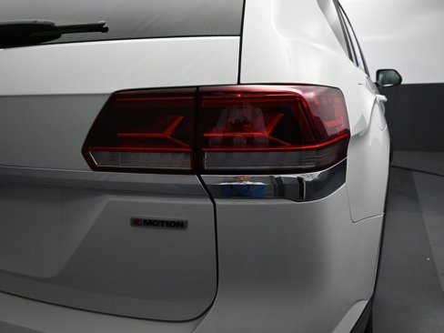 Used 2022 Volkswagen Atlas SE image 10