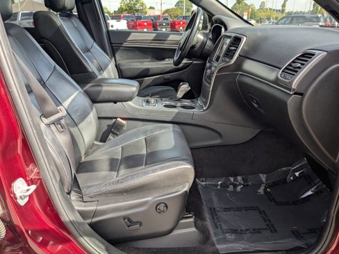 Used 2018 Jeep Grand Cherokee Limited w/ Luxury Group II image 39